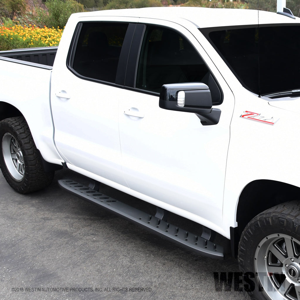 2019-Chevrolet-SilveradoSierra-1500-Crew-Cab-Thrasher-Running-Boards---Textured-Black