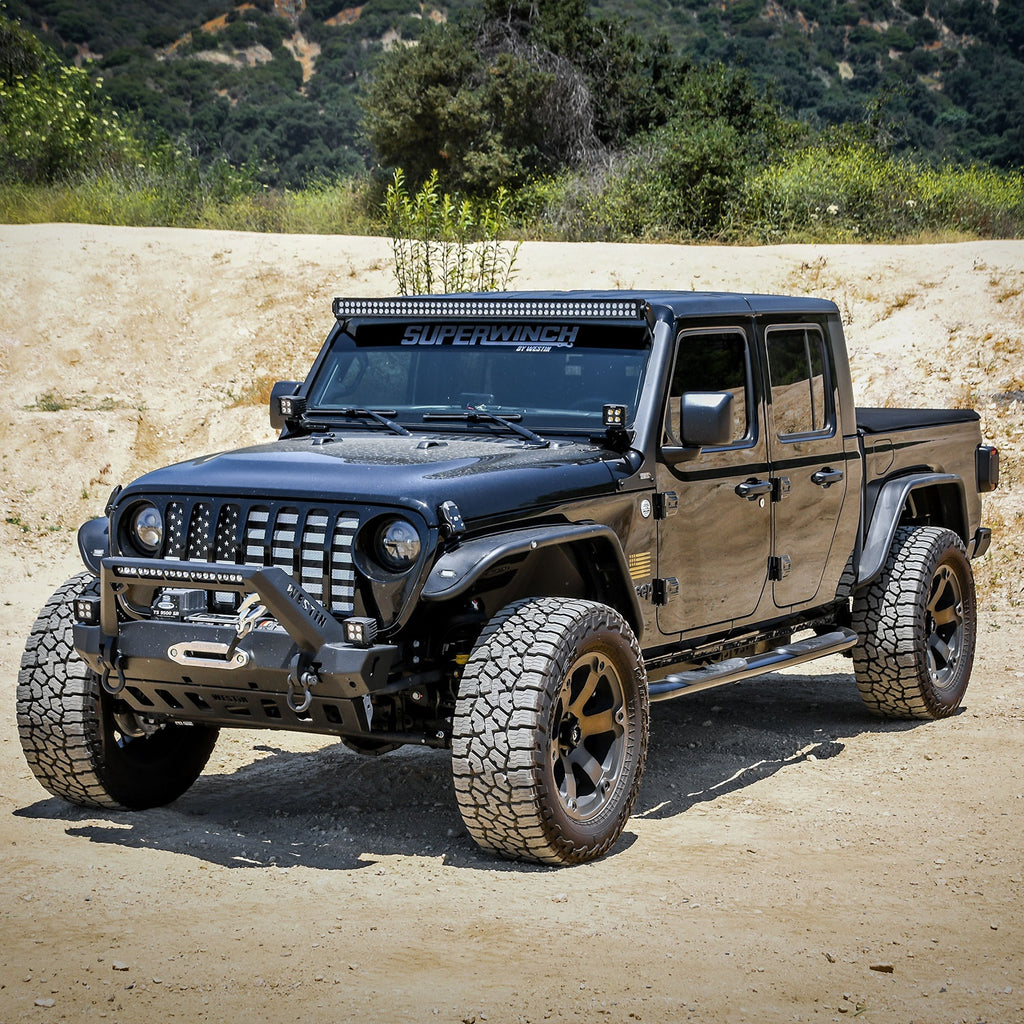 2020-Jeep-Gladiator-Platinum-4-Oval-Nerf-Step-Bars---Black
