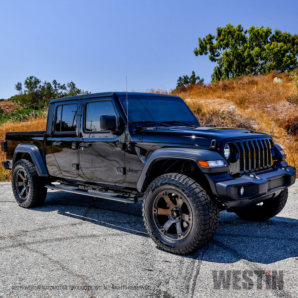 2020-Jeep-Gladiator-Pro-Traxx-5-Wtw-Oval-Nerf-Step-Bars---Black