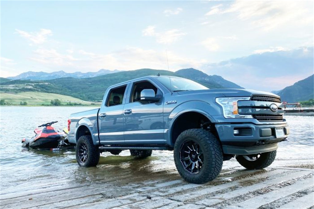ReadyLift 42-25640 Big Lift Kit w/Shocks for Select Ford F-150