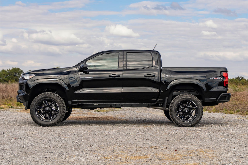Rough Country 13230 Suspension Lift Kit w/Shocks for Select Chevrolet Colorado