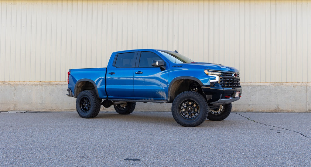 ReadyLift 44-35615 Big Lift Kit for Select Chevrolet Silverado 1500, GMC Sierra