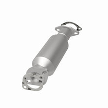Load image into Gallery viewer, MagnaFlow Exhaust Products 457017 California CARB Direct-Fit Catalytic Converter for Select Kia Optima