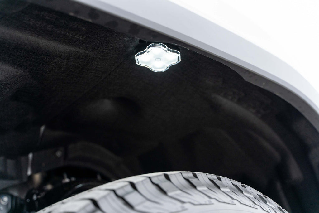 Diode Dynamics DD7430 Rock Light featuring 1000 lumens of peak output, at over 10 watts of power.