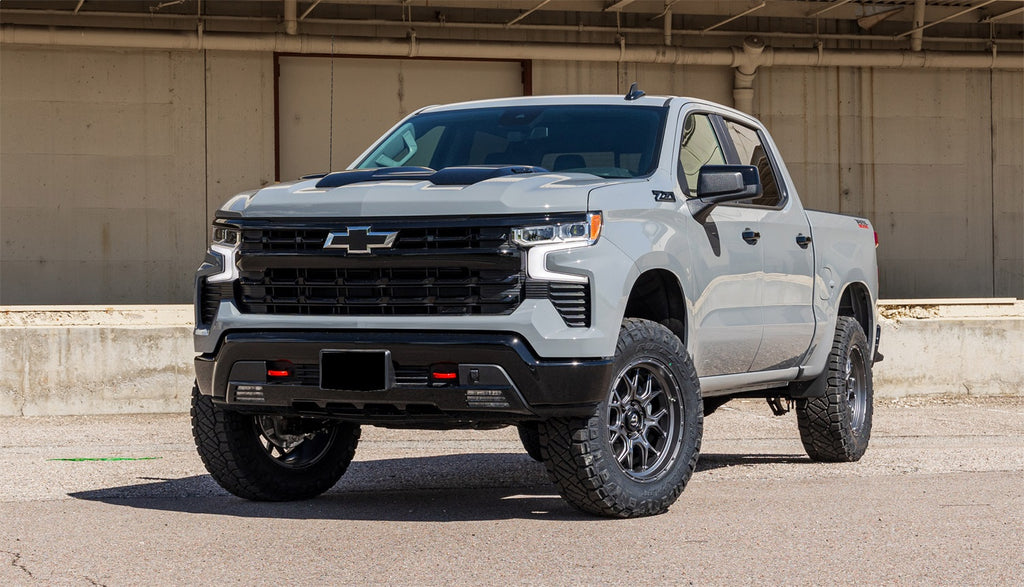 ReadyLift 62-39440 SST® Lift Kit w/Shocks for Select Chevrolet Silverado 1500, GMC Sierra