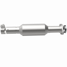 Load image into Gallery viewer, MagnaFlow Exhaust Products 5592518 California CARB Direct-Fit Catalytic Converter for Select Ford Escape, Mercury Mariner