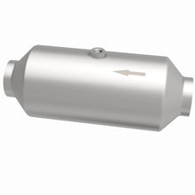 Load image into Gallery viewer, MagnaFlow Exhaust Products 51299 OEM Grade Universal Catalytic Converter for Select Ford E-450 Super Duty, Ford F-350 Super Duty, Ford F-450 Super Duty, Ford F-53 Motorhome Chassis, Ford F-550 Super Duty, Ford F-59 Commercial Stripped Chassis, Ford