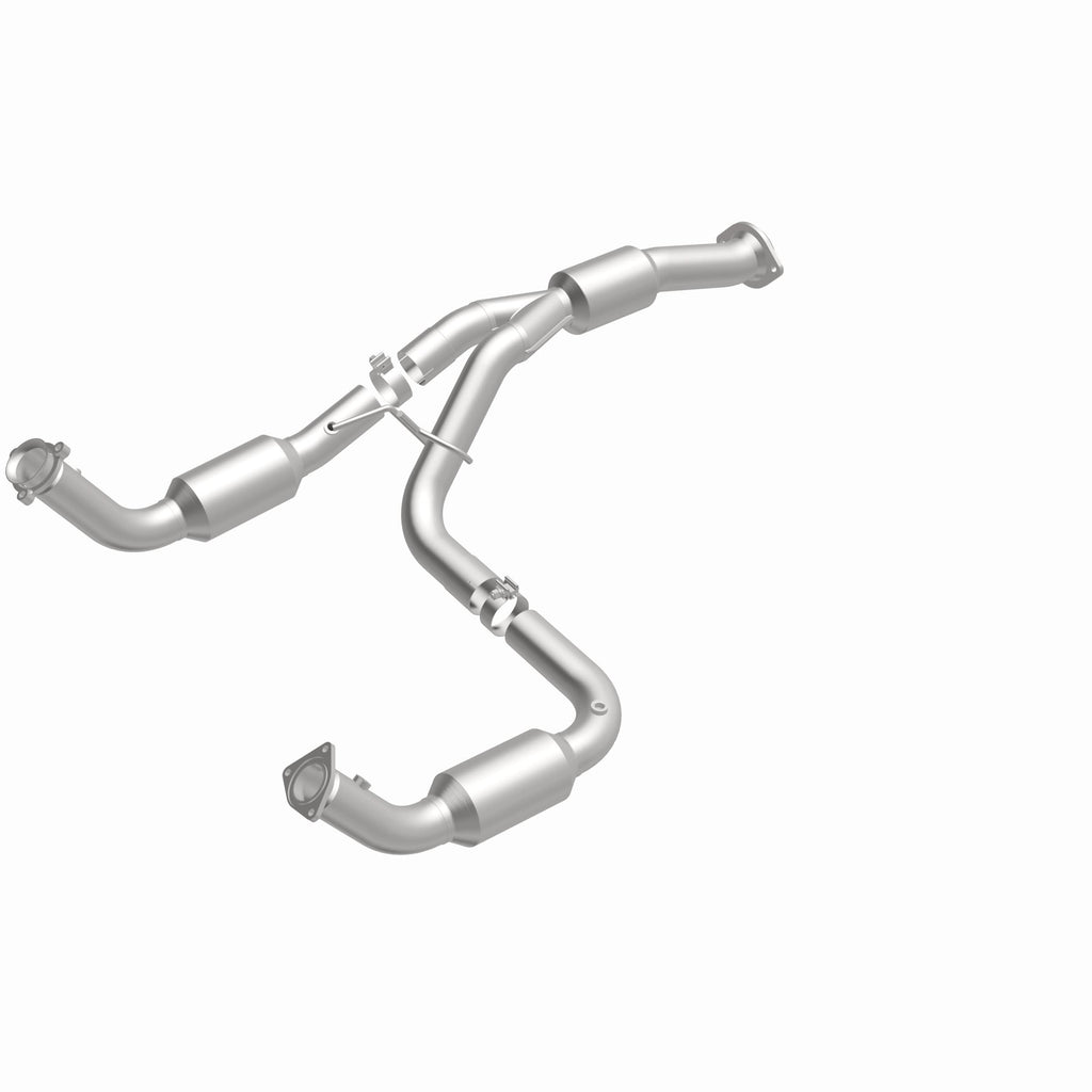 MagnaFlow Exhaust Products 5582812 California CARB Direct-Fit Catalytic Converter for Select Chevrolet Silverado HD, Chevrolet Silverado HD, GMC Sierra HD, GMC Sierra HD