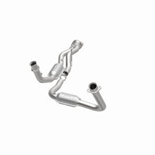 Load image into Gallery viewer, MagnaFlow Exhaust Products 49687 OEM Grade Direct-Fit Catalytic Converter for Select Jeep Commander, Jeep Grand Cherokee