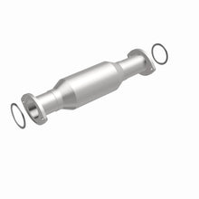 Load image into Gallery viewer, MagnaFlow Exhaust Products 4481609 California CARB Direct-Fit Catalytic Converter for Select Toyota Tacoma