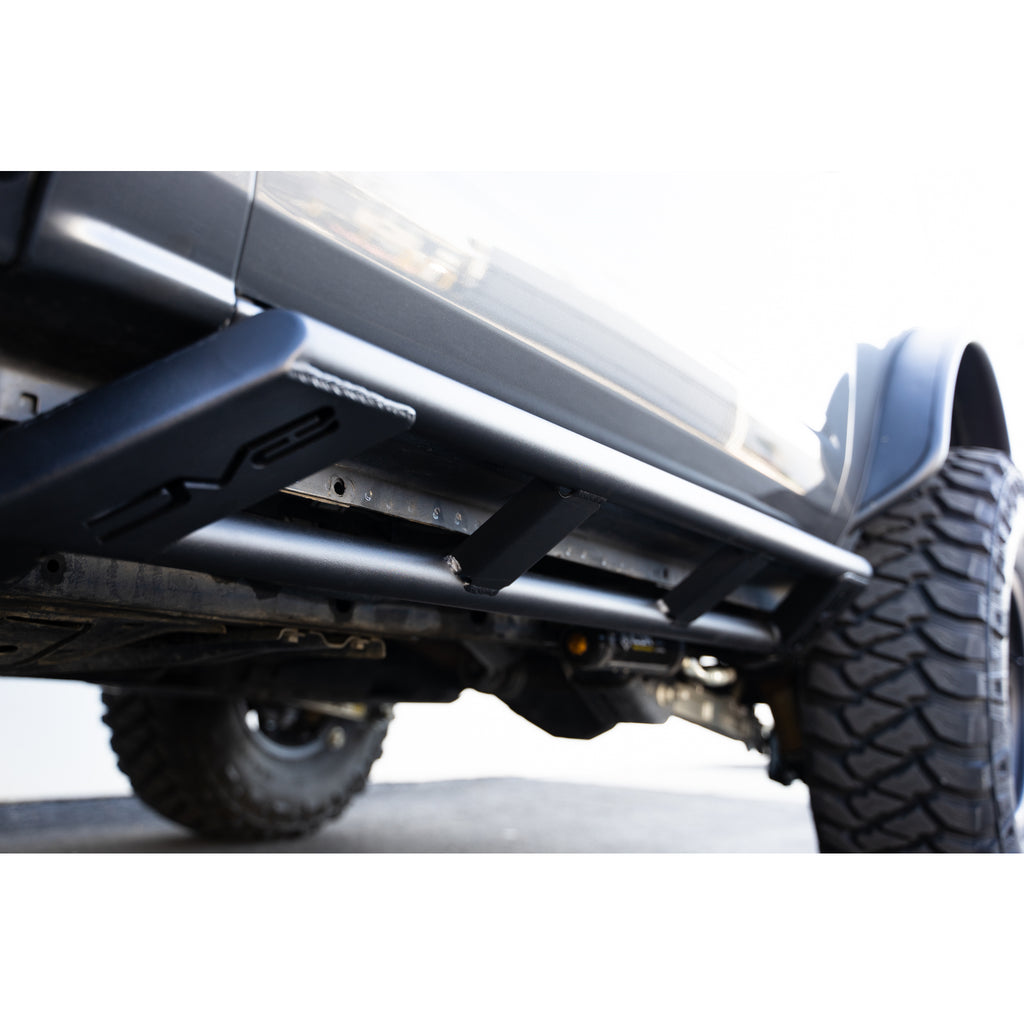 21-23-Ford-Bronco-Fs-15-Series-2-Door-Rock-Sliders