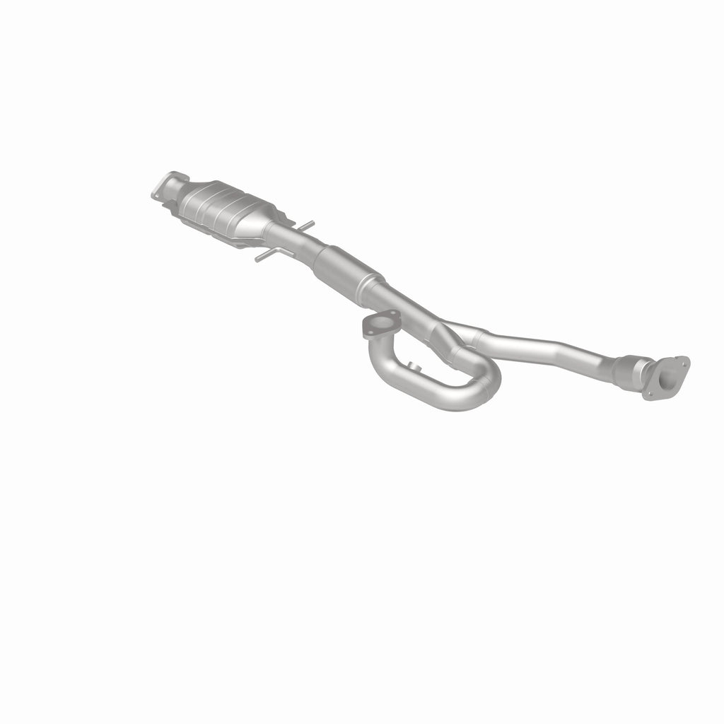 MagnaFlow Exhaust Products 52000 OEM Grade Direct-Fit Catalytic Converter for Select Buick LaCrosse