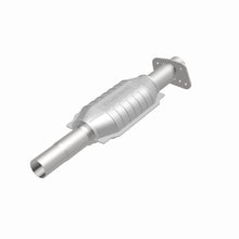 Load image into Gallery viewer, MagnaFlow Exhaust Products 23475 Standard Grade Direct-Fit Catalytic Converter for Select Chevrolet Lumina APV, Oldsmobile Silhouette, Pontiac Trans Sport