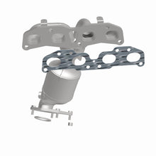 Load image into Gallery viewer, MagnaFlow Exhaust Products 49295 OEM Grade Manifold Catalytic Converter for Select Nissan Altima, Nissan Rogue, Nissan Rogue Select, Nissan X-Trail