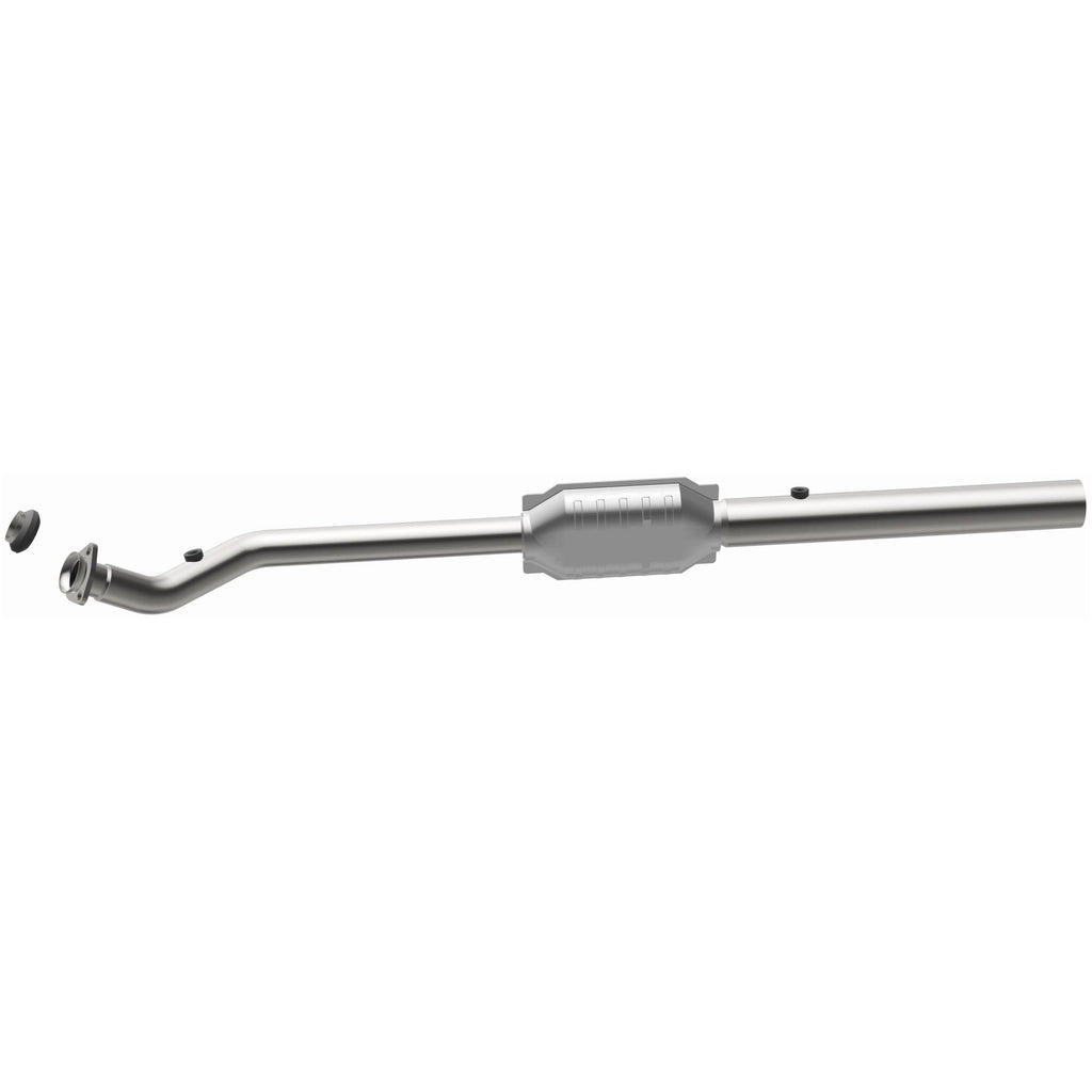 MagnaFlow Exhaust Products 93613 HM Grade Direct-Fit Catalytic Converter for Select Chevrolet Express 1500, Chevrolet Express 2500, Chevrolet Express 3500, Chevrolet G30, GMC G3500, GMC Savana 1500, GMC Savana 2500, GMC Savana
