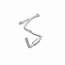 Load image into Gallery viewer, MagnaFlow Exhaust Products 5451582 California CARB Direct-Fit Catalytic Converter for Select Jeep Liberty