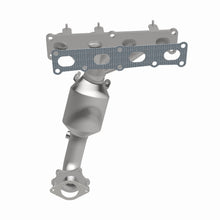 Load image into Gallery viewer, MagnaFlow Exhaust Products 22-159 OEM Grade Manifold Catalytic Converter for Select Chrysler 200, Dodge Dart, Jeep Cherokee, Jeep Compass
