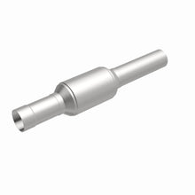 Load image into Gallery viewer, MagnaFlow Exhaust Products 3391476 California CARB Direct-Fit Catalytic Converter for Select Chevrolet Astro, Chevrolet Blazer, Chevrolet C1500, Chevrolet C2500, Chevrolet C3500, Chevrolet G10, Chevrolet G20, Chevrolet G30, Chevrolet K1500, Chevrolet