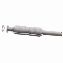 Load image into Gallery viewer, MagnaFlow Exhaust Products 55320 HM Grade Direct-Fit Catalytic Converter for Select Ford E-150, Ford E-150 Club Wagon, Ford E-150 Econoline, Ford E-150 Econoline Club Wagon, Ford E-250, Ford E-250 Econoline, Ford E-350 Club Wagon, Ford E-350 Econoline,