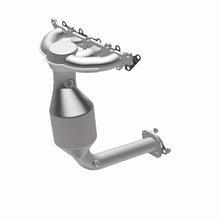 Load image into Gallery viewer, MagnaFlow Exhaust Products 22-059 OEM Grade Manifold Catalytic Converter for Select Fiat 500