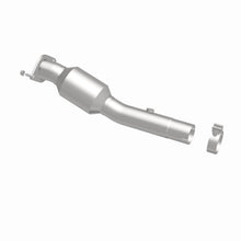 Load image into Gallery viewer, MagnaFlow Exhaust Products 4451648 California CARB Direct-Fit Catalytic Converter for Select Chevrolet Silverado 2500, GMC Sierra HD