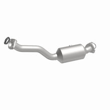 Load image into Gallery viewer, MagnaFlow Exhaust Products 5461768 California CARB Direct-Fit Catalytic Converter for Select Honda Fit