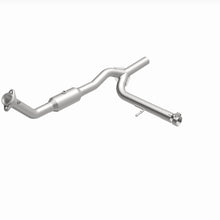 Load image into Gallery viewer, MagnaFlow Exhaust Products 4651410 California CARB Direct-Fit Catalytic Converter for Select Ford F-150