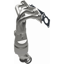 Load image into Gallery viewer, MagnaFlow Exhaust Products 5531267 California CARB Manifold Catalytic Converter for Select Scion xB, Toyota RAV4