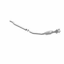 Load image into Gallery viewer, MagnaFlow Exhaust Products 93425 HM Grade Direct-Fit Catalytic Converter for Select Chrysler Voyager, Dodge Caravan