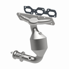 Load image into Gallery viewer, MagnaFlow Exhaust Products 452009 California CARB Manifold Catalytic Converter for Select Ford Escape, Mazda Tribute
