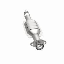 Load image into Gallery viewer, MagnaFlow Exhaust Products 51518 OEM Grade Direct-Fit Catalytic Converter for Select Ford Escape, Mercury Mariner