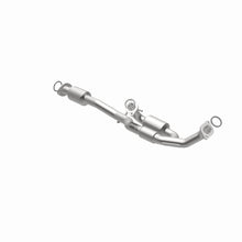 Load image into Gallery viewer, MagnaFlow Exhaust Products 52086 OEM Grade Direct-Fit Catalytic Converter for Select Lexus ES300, Toyota Avalon, Toyota Camry, Toyota Solara