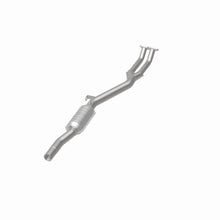 Load image into Gallery viewer, MagnaFlow Exhaust Products 93685 Standard Grade Direct-Fit Catalytic Converter for Select BMW 850CSi, BMW 850Ci, BMW 850i