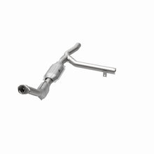 Load image into Gallery viewer, MagnaFlow Exhaust Products 458040 California CARB Direct-Fit Catalytic Converter for Select Ford F-150, Ford F-150 Heritage
