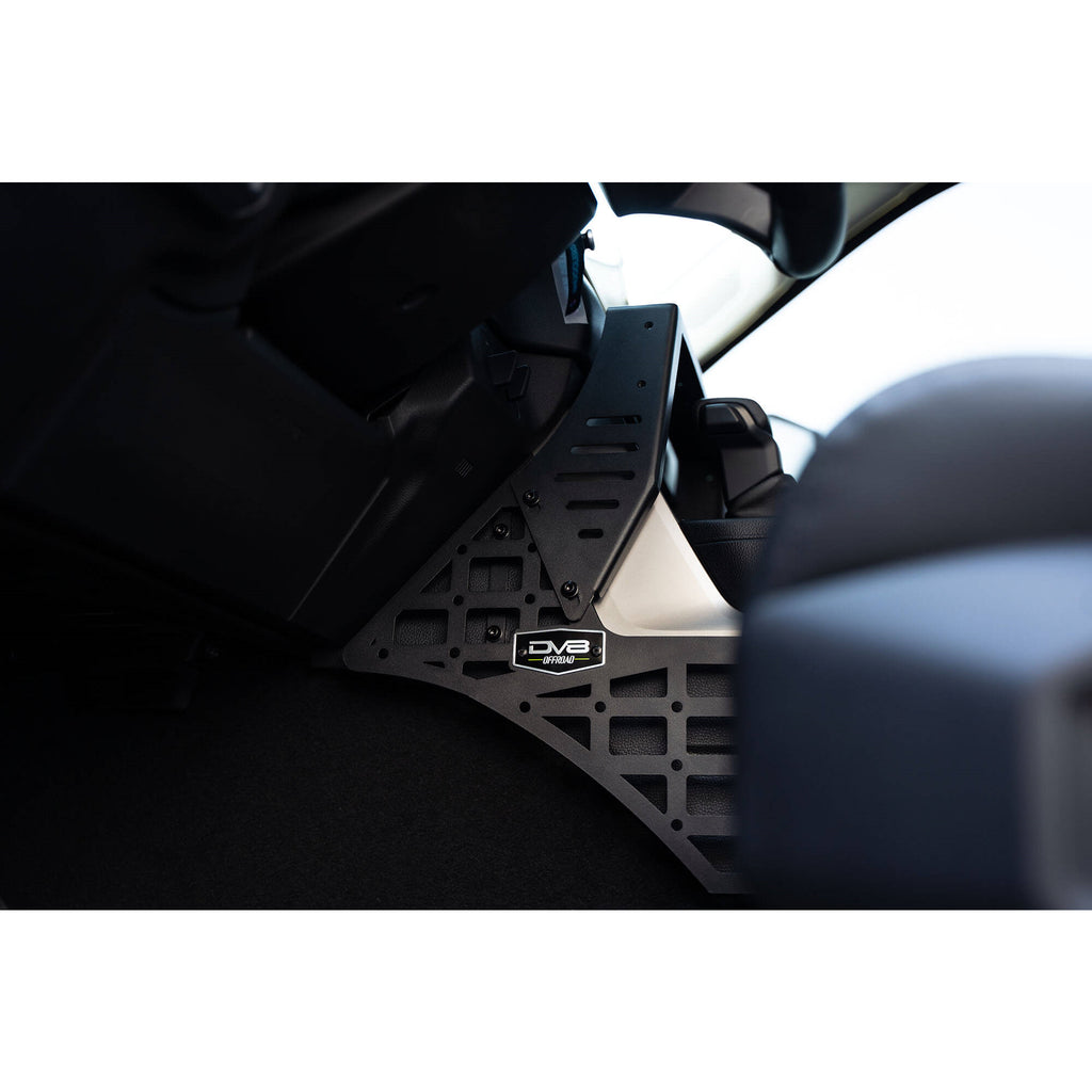 22-23-Toyota-Tundra-Center-Console-Molle-PanelsDevice-Mount