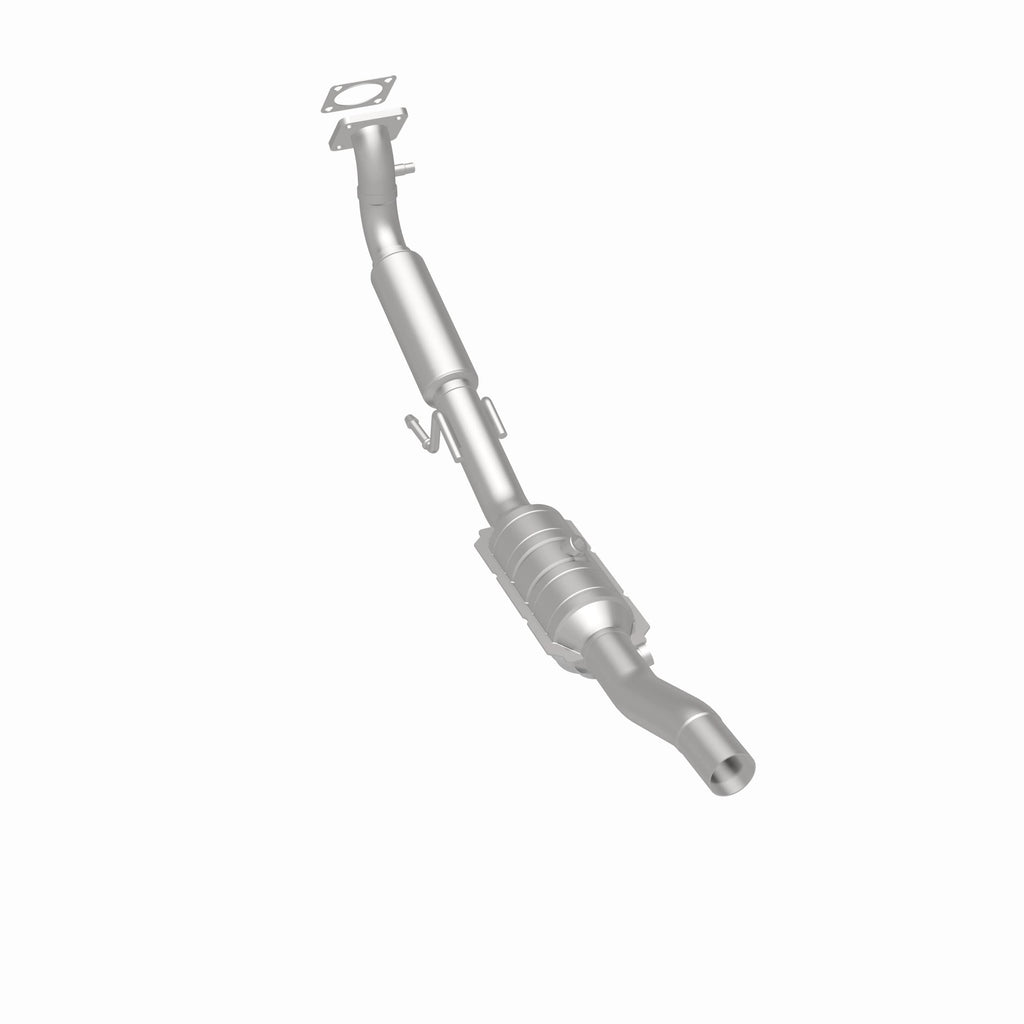 MagnaFlow Exhaust Products 51464 OEM Grade Direct-Fit Catalytic Converter for Select Volkswagen Jetta