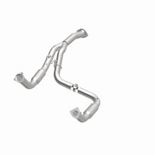 Load image into Gallery viewer, MagnaFlow Exhaust Products 4551252 California CARB Direct-Fit Catalytic Converter for Select Chevrolet Silverado HD, Chevrolet Silverado HD, GMC Sierra HD, GMC Sierra HD