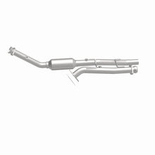 Load image into Gallery viewer, MagnaFlow Exhaust Products 4451314 California CARB Direct-Fit Catalytic Converter for Select Ford Explorer, Mercury Mountaineer