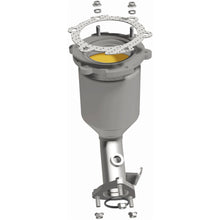 Load image into Gallery viewer, MagnaFlow Exhaust Products 5481275 California CARB Direct-Fit Catalytic Converter for Select Nissan Murano, Nissan Quest
