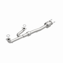 Load image into Gallery viewer, MagnaFlow Exhaust Products 5671027 California CARB Direct-Fit Catalytic Converter for Select Honda Accord