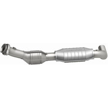 Load image into Gallery viewer, MagnaFlow Exhaust Products 447133 California CARB Direct-Fit Catalytic Converter for Select Ford F-150, Ford F-250