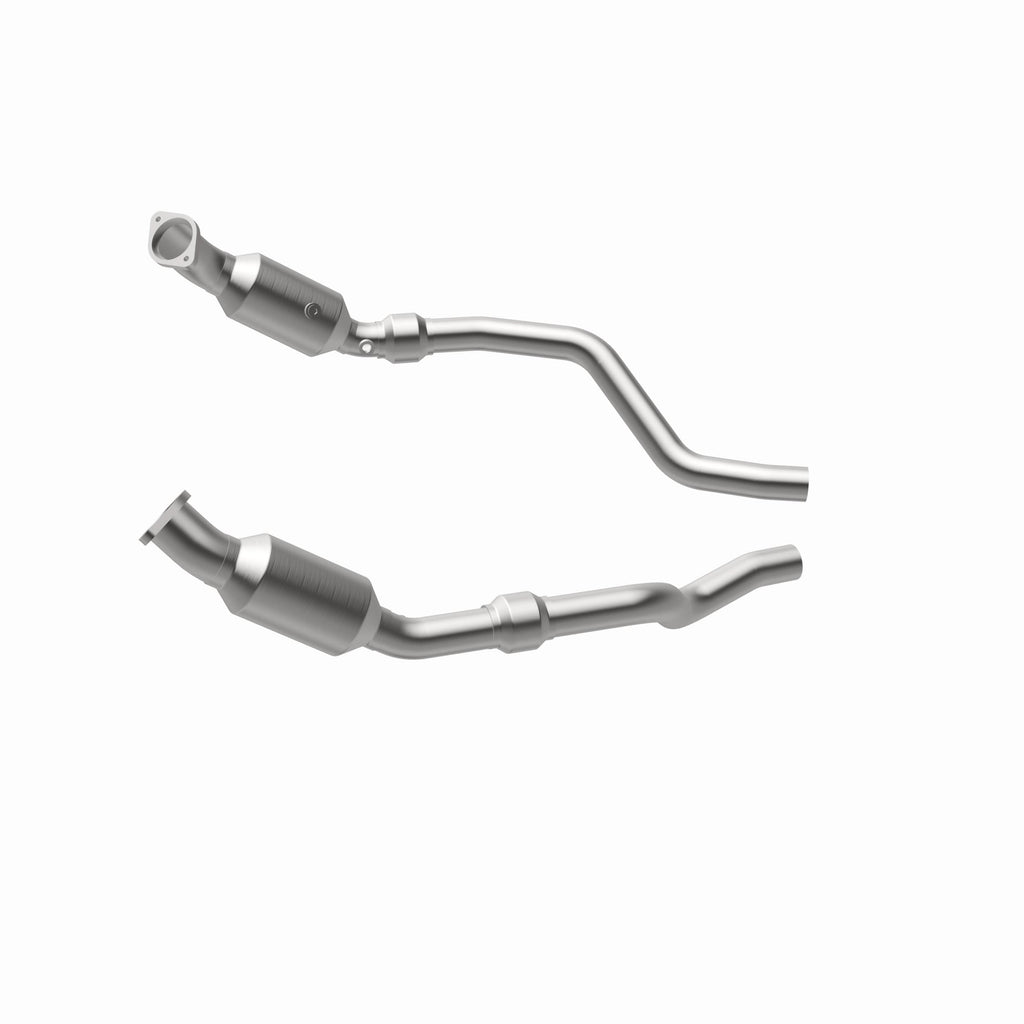 MagnaFlow Exhaust Products 16421 OEM Grade Direct-Fit Catalytic Converter for Select Chrysler 300, Dodge Challenger, Dodge Charger, Dodge Magnum