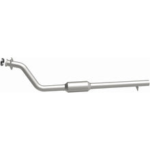 Load image into Gallery viewer, MagnaFlow Exhaust Products 3391438 California CARB Direct-Fit Catalytic Converter for Select Chevrolet Lumina APV, Oldsmobile Silhouette, Pontiac Trans Sport