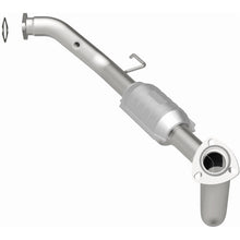 Load image into Gallery viewer, MagnaFlow Exhaust Products 4551632 California CARB Direct-Fit Catalytic Converter for Select Isuzu Rodeo