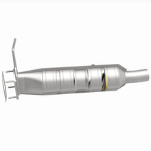Load image into Gallery viewer, MagnaFlow Exhaust Products 280436 OEM Grade Direct-Fit Catalytic Converter for Select Ford F-53 Motorhome Chassis, Ford F-59 Commercial Stripped Chassis