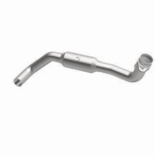 Load image into Gallery viewer, MagnaFlow Exhaust Products 5451694 California CARB Direct-Fit Catalytic Converter for Select Ford F-150, Lincoln Mark LT