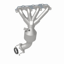 Load image into Gallery viewer, MagnaFlow Exhaust Products 49327 OEM Grade Manifold Catalytic Converter for Select Chevrolet Colorado, GMC Canyon, Isuzu i-280