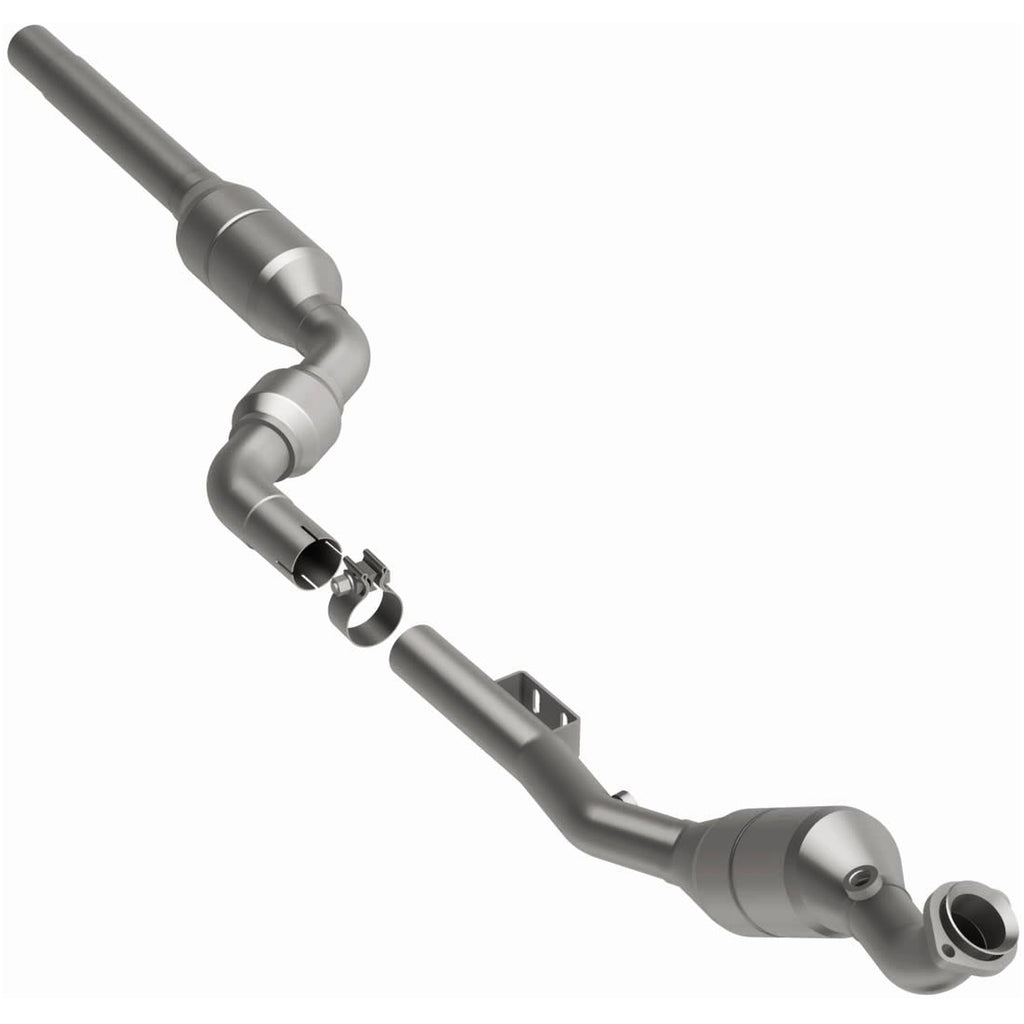 MagnaFlow Exhaust Products 51823 OEM Grade Direct-Fit Catalytic Converter for Select Mercedes-Benz E320