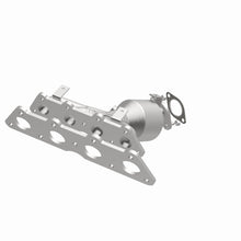 Load image into Gallery viewer, MagnaFlow Exhaust Products 51429 OEM Grade Manifold Catalytic Converter for Select Hyundai Accent, Hyundai Veloster, Kia Rio, Kia Soul
