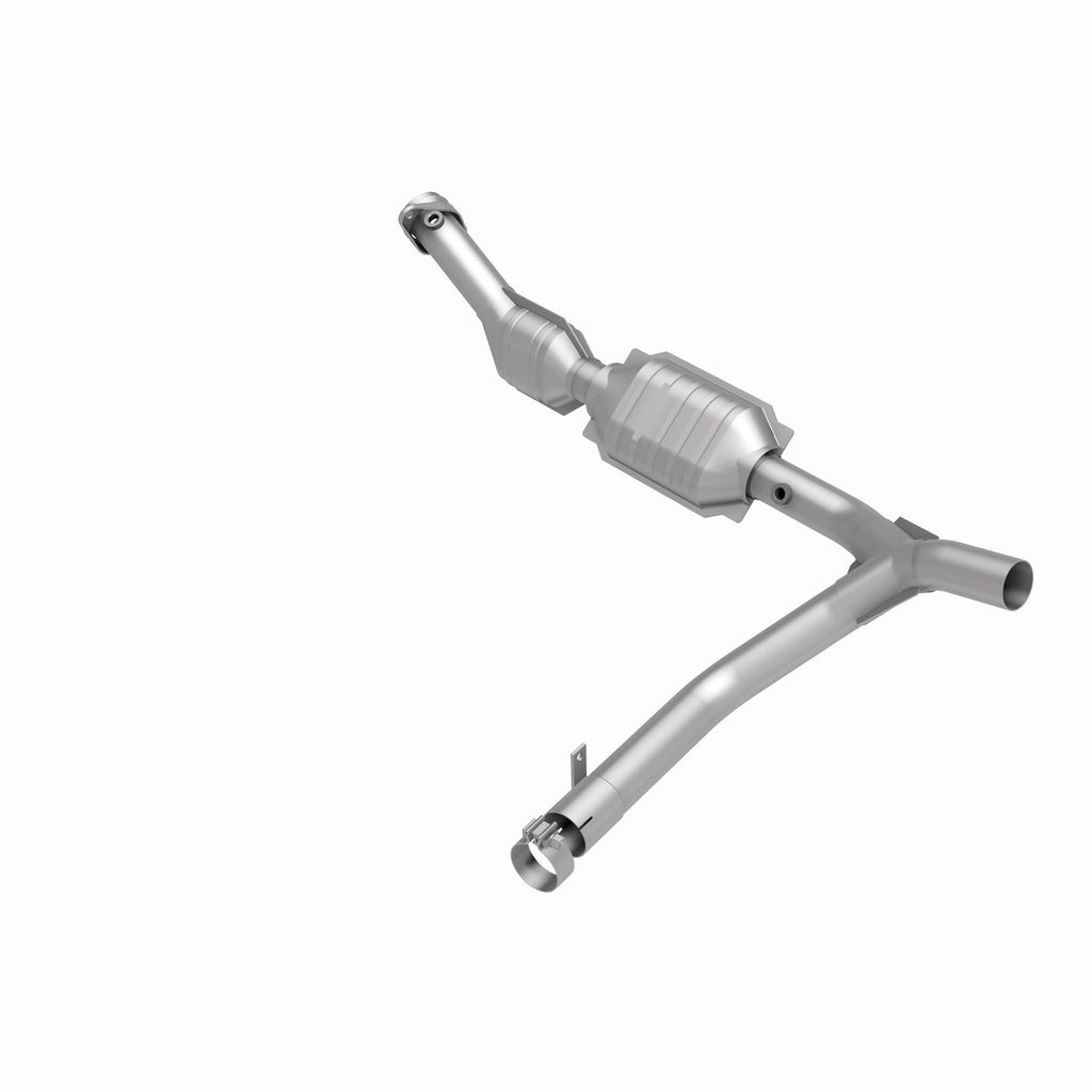 MagnaFlow Exhaust Products 447126 California CARB Direct-Fit Catalytic Converter for Select Ford Expedition, Ford F-150, Lincoln Navigator